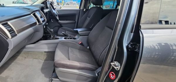 2016 Ford Everest Trend UA 3.2 L - Image 9