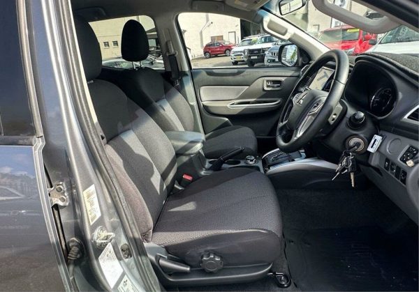 2016 Mitsubishi Triton GLS (4X4) - Image 14