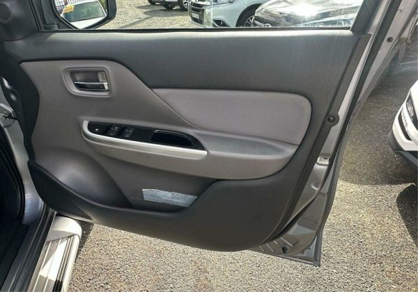 2016 Mitsubishi Triton GLS (4X4) - Image 15
