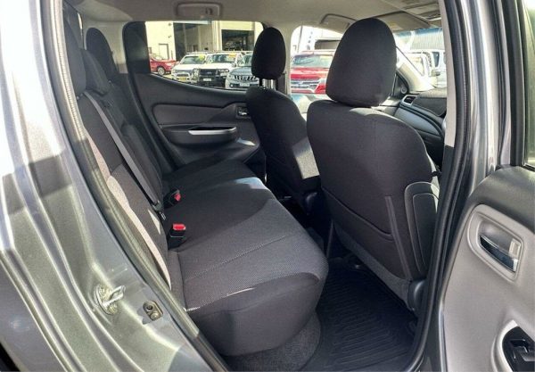 2016 Mitsubishi Triton GLS (4X4) - Image 16