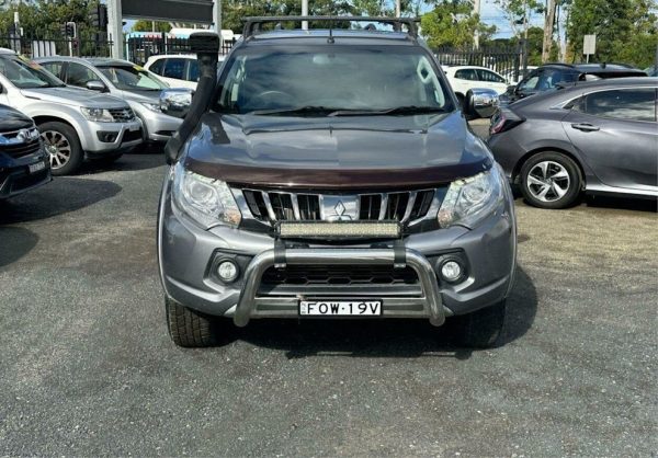 2016 Mitsubishi Triton GLS (4X4) - Image 3