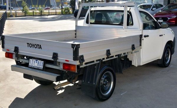 2016 Toyota Hilux Workmate Cab Chassis - Image 23