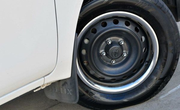 2016 Toyota Hilux Workmate Cab Chassis - Image 24
