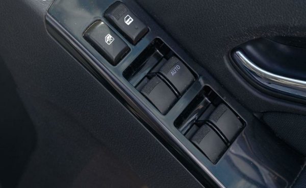 2017 Isuzu MU-X LS-U (4X2) - Image 15