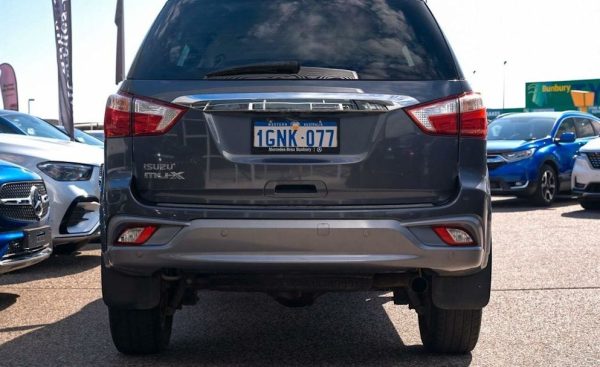 2017 Isuzu MU-X LS-U (4X2) - Image 5