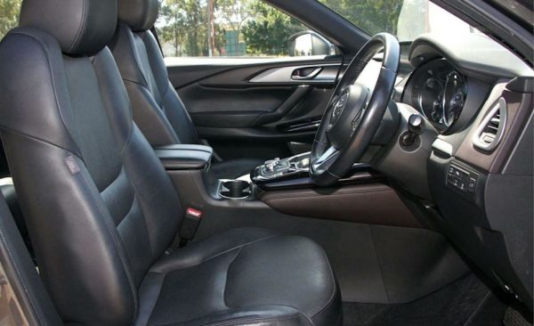 2017 Mazda CX-9 - Image 8