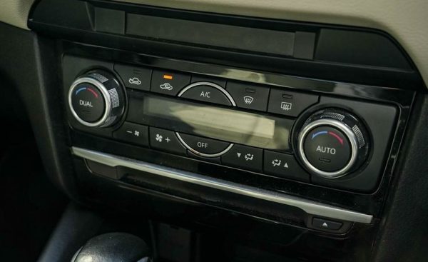 2017 Mazda 6 Touring 6C - Image 15
