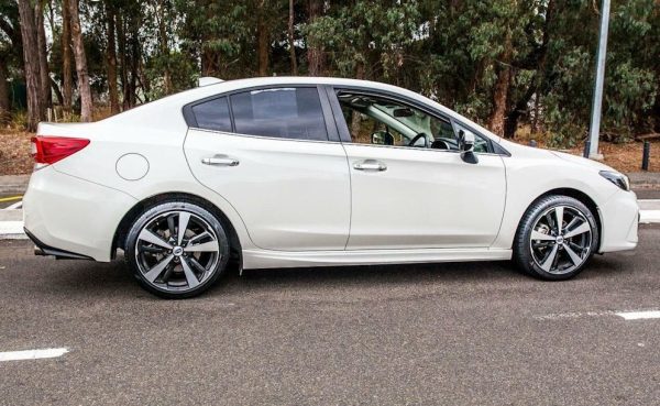 2017 Subaru Impreza 2.0 S - Image 3