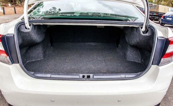 2017 Subaru Impreza 2.0 S - Image 8