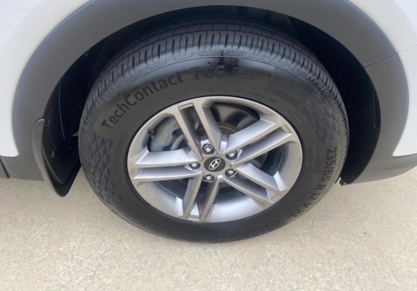 2018 Hyundai Santa FE Active Crdi (4X4) - Image 13