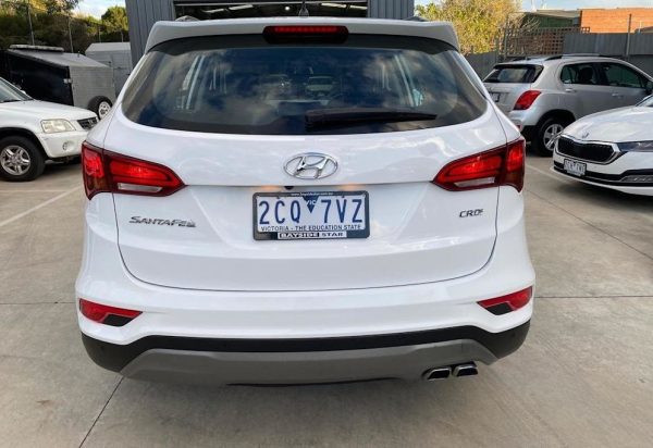 2018 Hyundai Santa FE Active Crdi (4X4) - Image 5