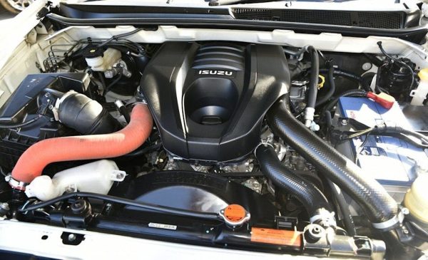 2018 Isuzu D-MAX LS-M HI-Ride (4X4) - Image 13
