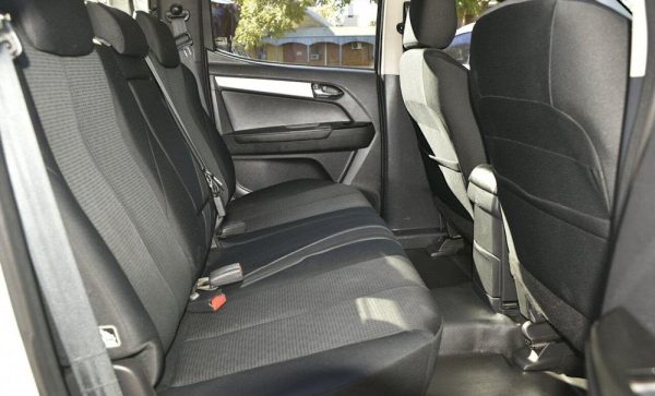 2018 Isuzu D-MAX LS-M HI-Ride (4X4) - Image 10