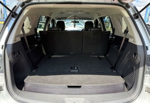 2018 Isuzu MU-X LS-T (4X4) LS-T Wagon - Image 14