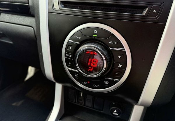 2018 Isuzu MU-X LS-T (4X4) LS-T Wagon - Image 24