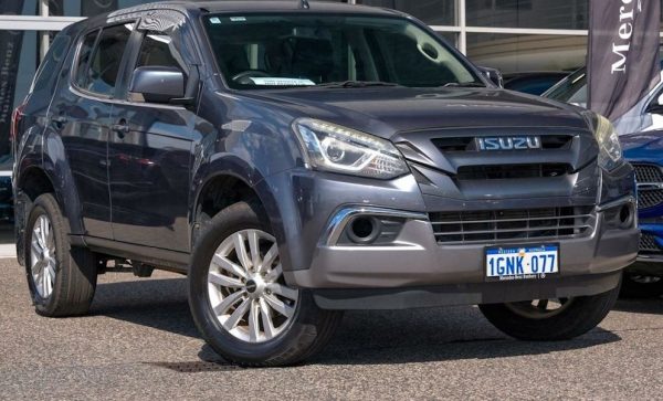 2017 Isuzu MU-X LS-U (4X2) - Image 22