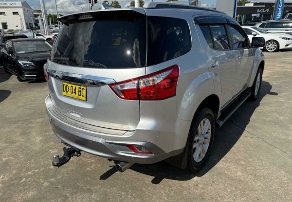 2018 Isuzu MU-X LS-T (4X4) LS-T Wagon - Image 10