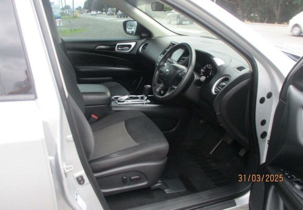 2018 Nissan Pathfinder ST (4X4) R52 MY17 Series 2 - Image 13
