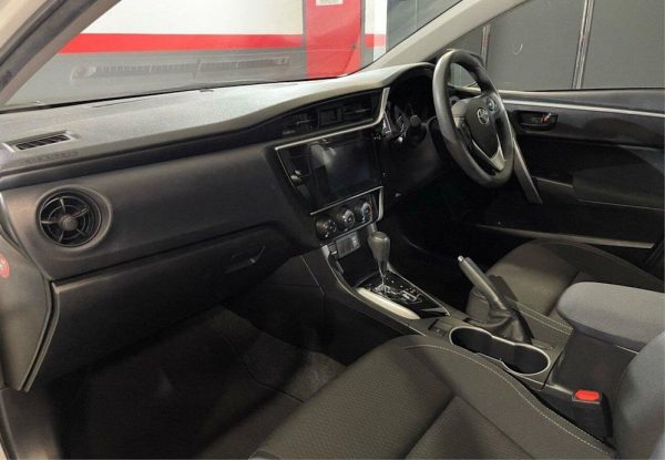2018 Toyota Corolla Ascent - Image 12