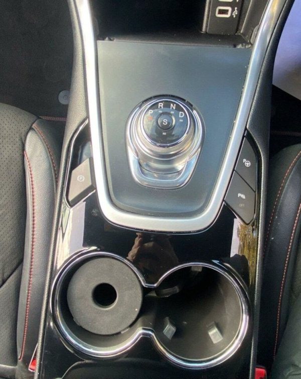 2019 Ford Endura ST-Line (awd) - Image 16