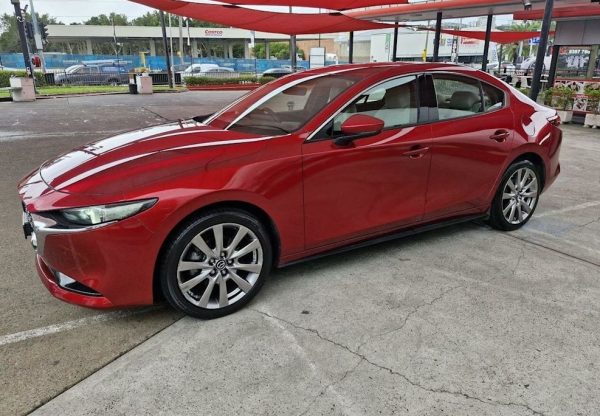 2019 Mazda 3 SP25 Astina - Image 10