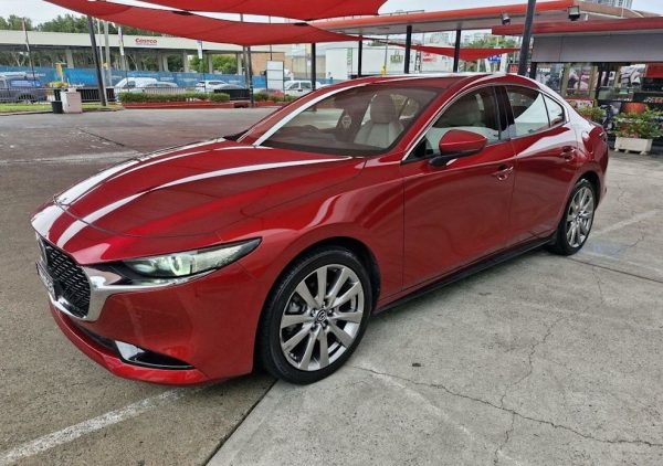 2019 Mazda 3 SP25 Astina - Image 11