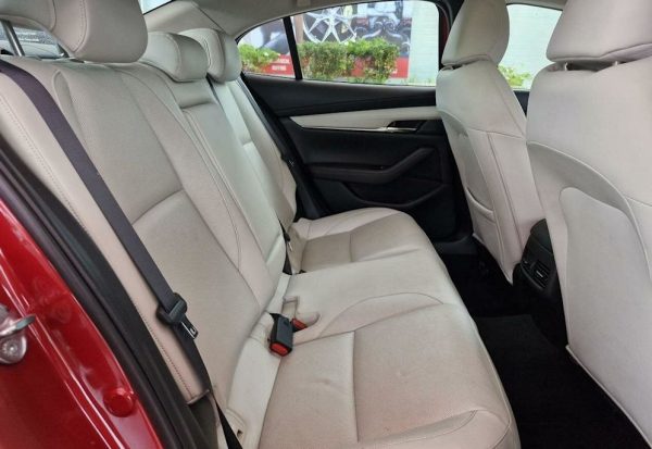 2019 Mazda 3 SP25 Astina - Image 22