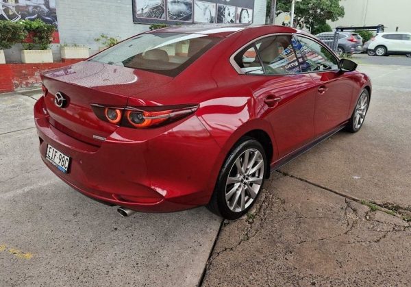 2019 Mazda 3 SP25 Astina - Image 5