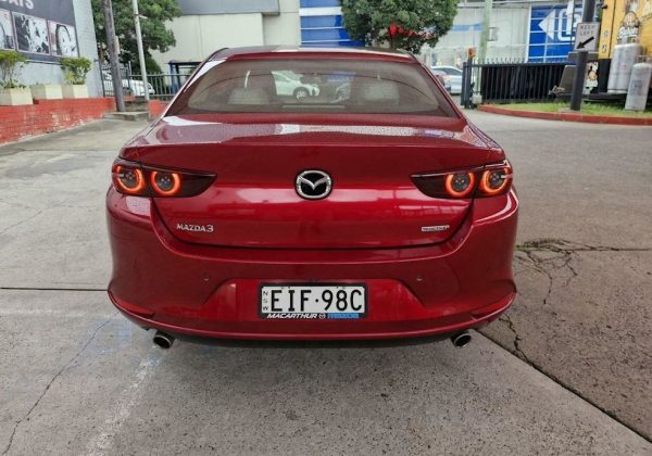 2019 Mazda 3 SP25 Astina - Image 6