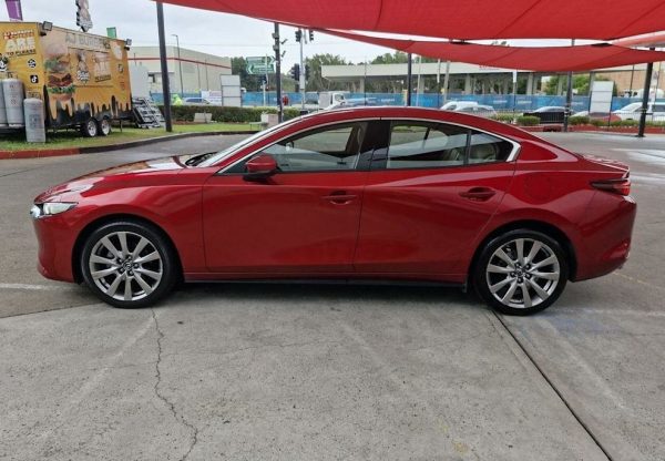 2019 Mazda 3 SP25 Astina - Image 9