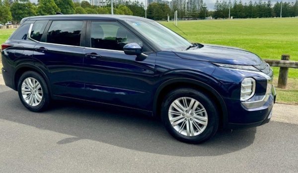 2022 Mitsubishi Outlander ES 5 Seat (AWD)