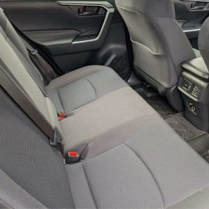 2019 Toyota RAV4 GX Hybrid Nav. - Image 11