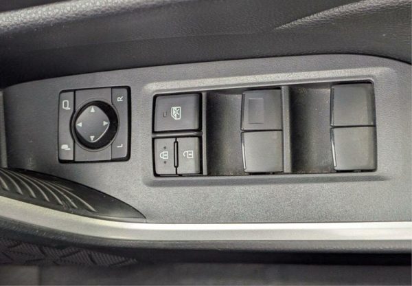 2019 Toyota RAV4 GX Hybrid Nav. - Image 21