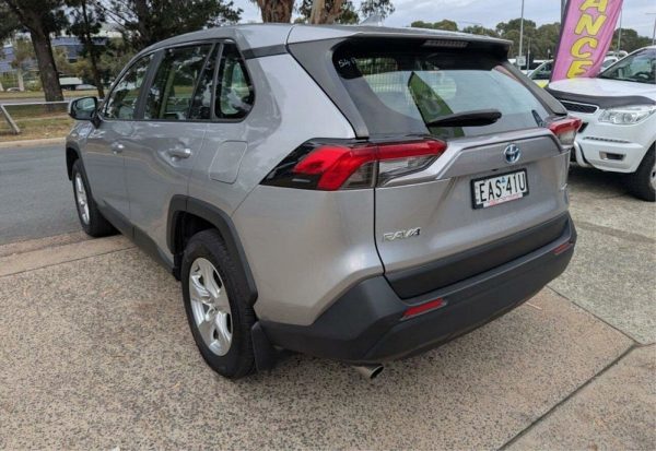 2019 Toyota RAV4 GX Hybrid Nav. - Image 7