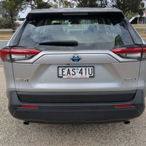 2019 Toyota RAV4 GX Hybrid Nav. - Image 8