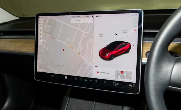 2021 Tesla Model 3 Standard Range Plus RWD - Image 14