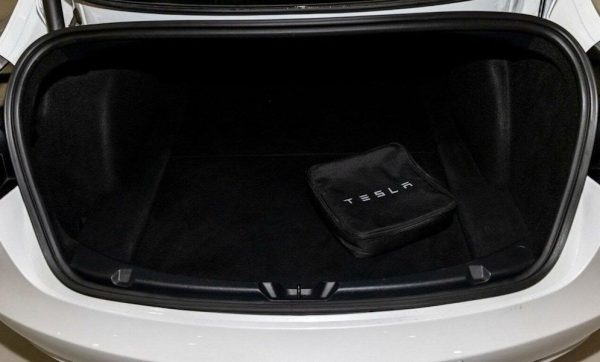 2021 Tesla Model 3 Standard Range Plus RWD - Image 18