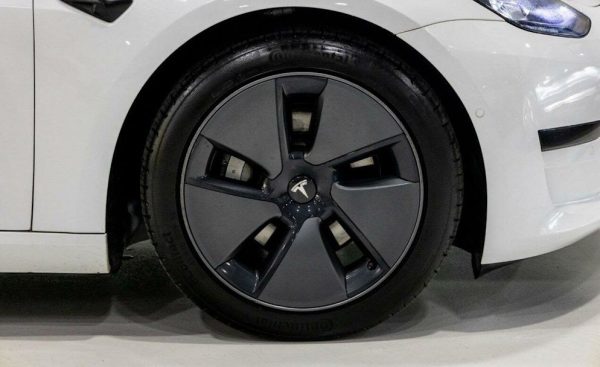 2021 Tesla Model 3 Standard Range Plus RWD - Image 20