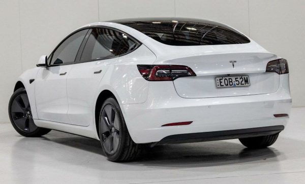 2021 Tesla Model 3 Standard Range Plus RWD - Image 3