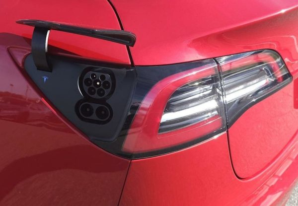 2021 Tesla Model 3 Standard Range Plus RWD RED - Image 28