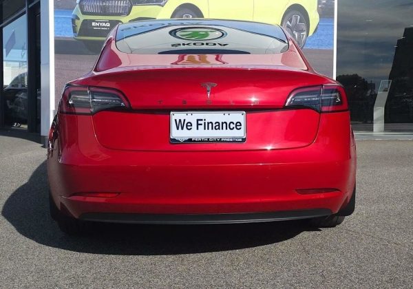 2021 Tesla Model 3 Standard Range Plus RWD RED - Image 7