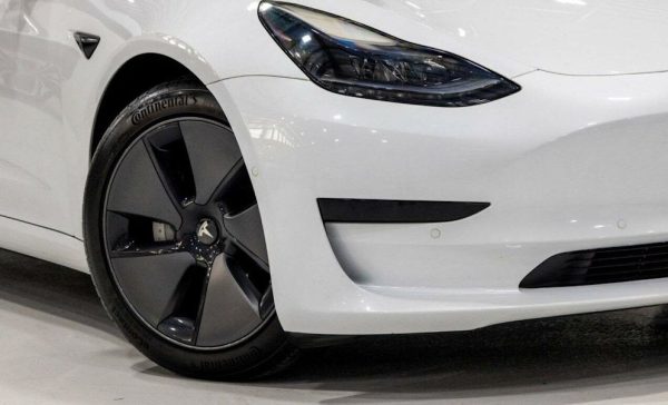 2021 Tesla Model 3 Standard Range Plus RWD - Image 7
