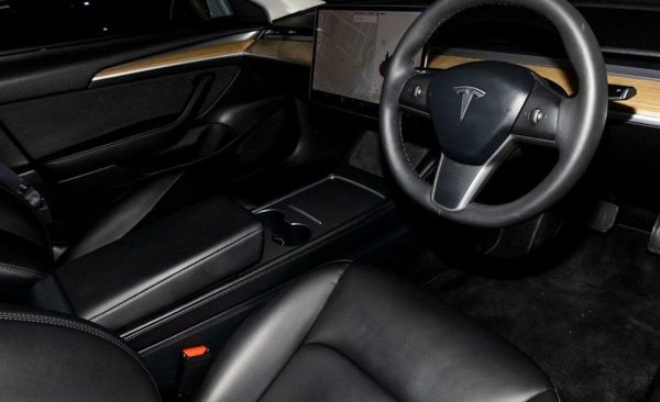 2021 Tesla Model 3 Standard Range Plus RWD - Image 8