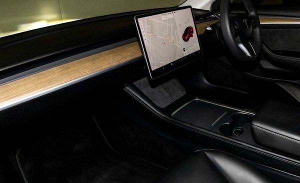 2021 Tesla Model 3 Standard Range Plus RWD - Image 9