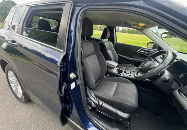 2022 Mitsubishi Outlander ES 5 Seat (AWD) - Image 14