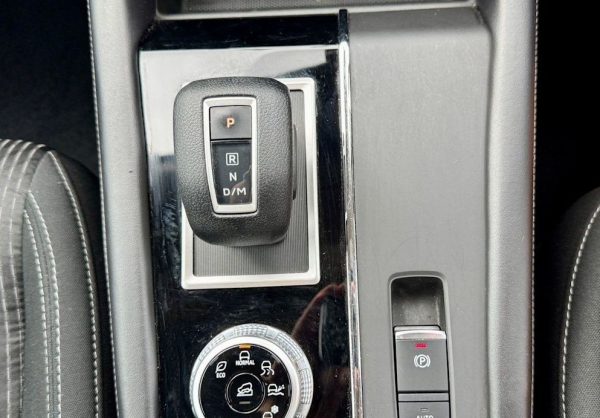 2022 Mitsubishi Outlander ES 5 Seat (AWD) - Image 20