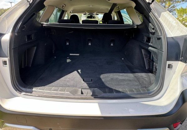 2022 Subaru Outback AWD MY22 - Image 10
