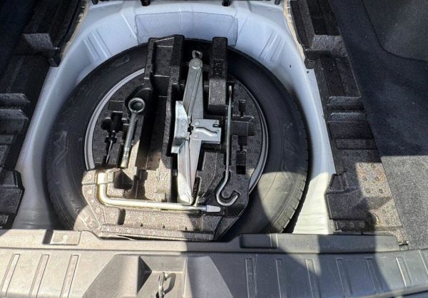 2022 Subaru Outback AWD MY22 - Image 11