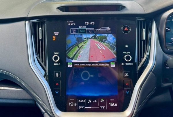 2022 Subaru Outback AWD MY22 - Image 20