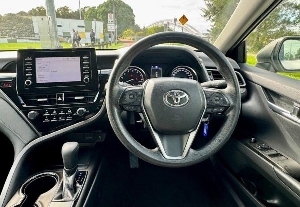 2022 Toyota Camry Ascent - Image 13